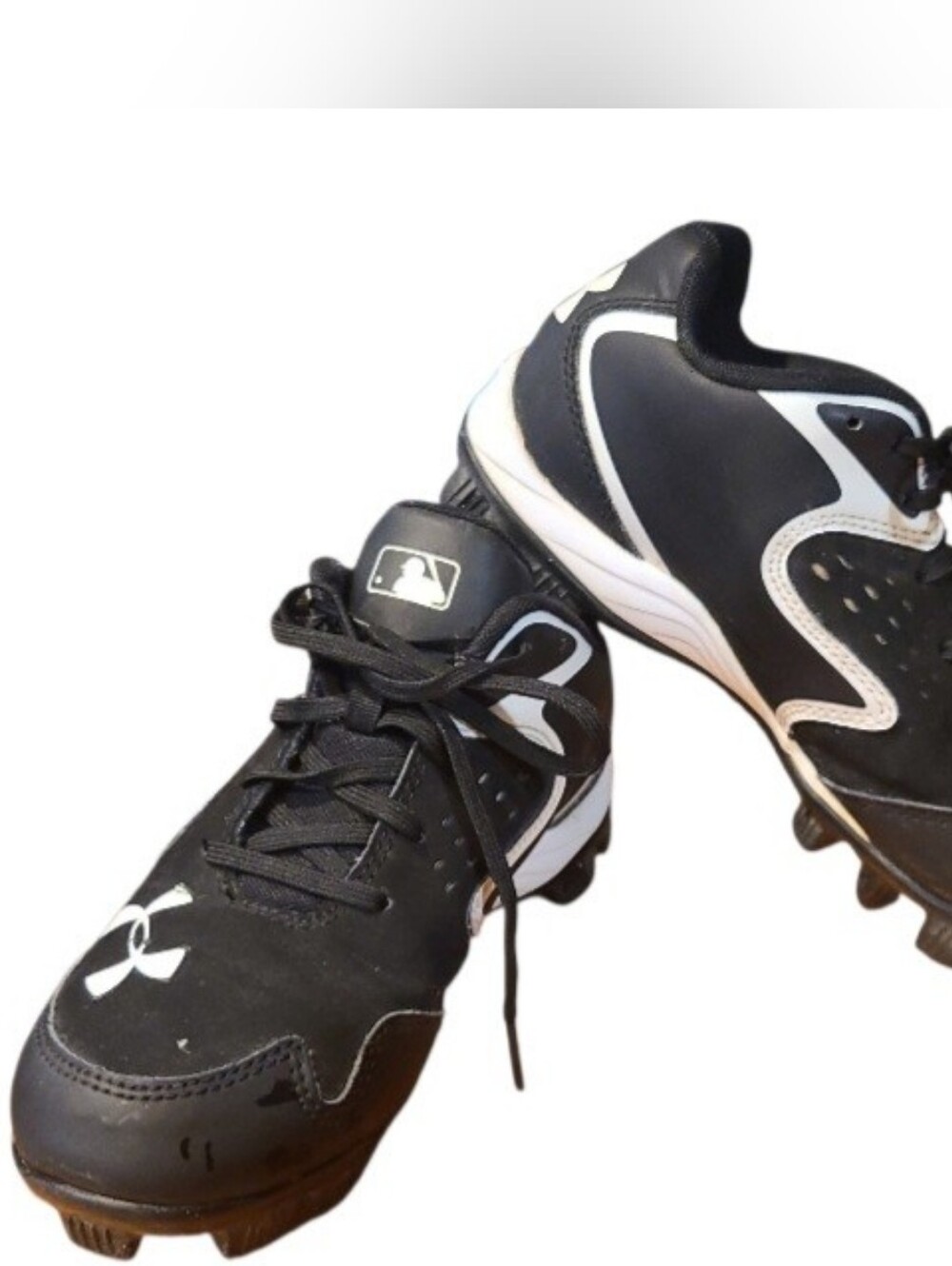 Under Armpur Baseball Cleats